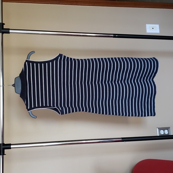 Bass sleeveless casual dress - Picture 2 of 3